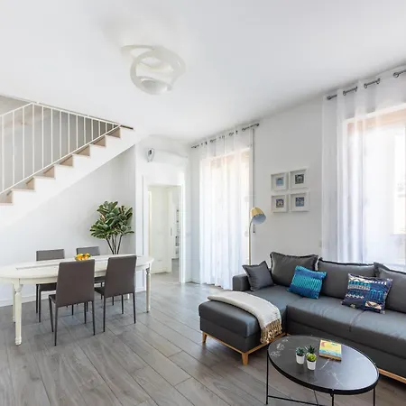 Bocconi's Nest - Close To Duomo With Terrace * Milan