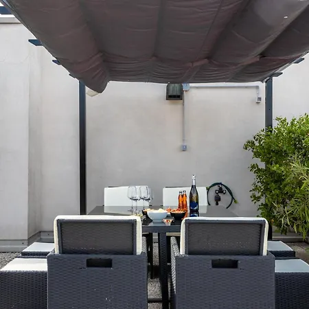 Apartment Bocconi's Nest - Close To Duomo With Terrace