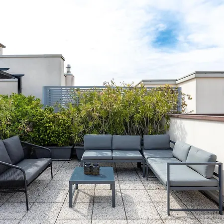 Bocconi's Nest - Close To Duomo With Terrace * Milan