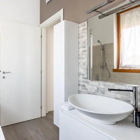 Apartment Bocconi's Nest - Close To Duomo With Terrace *